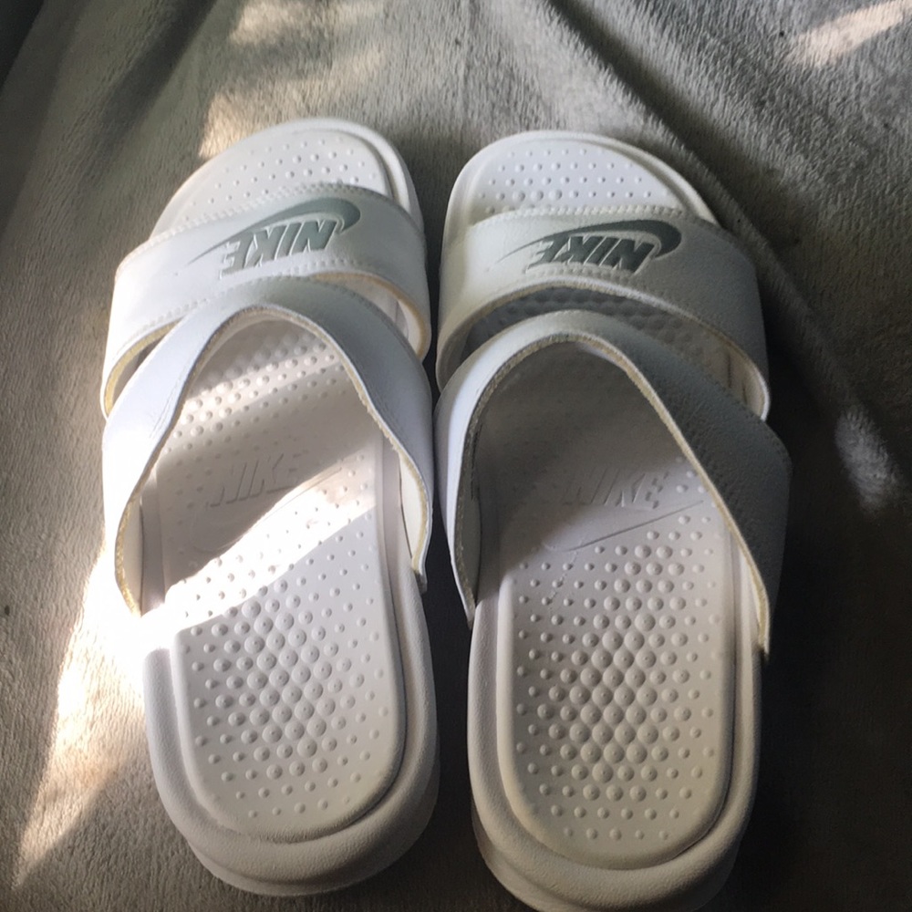 Nike Benassi Duo Ultra Slides